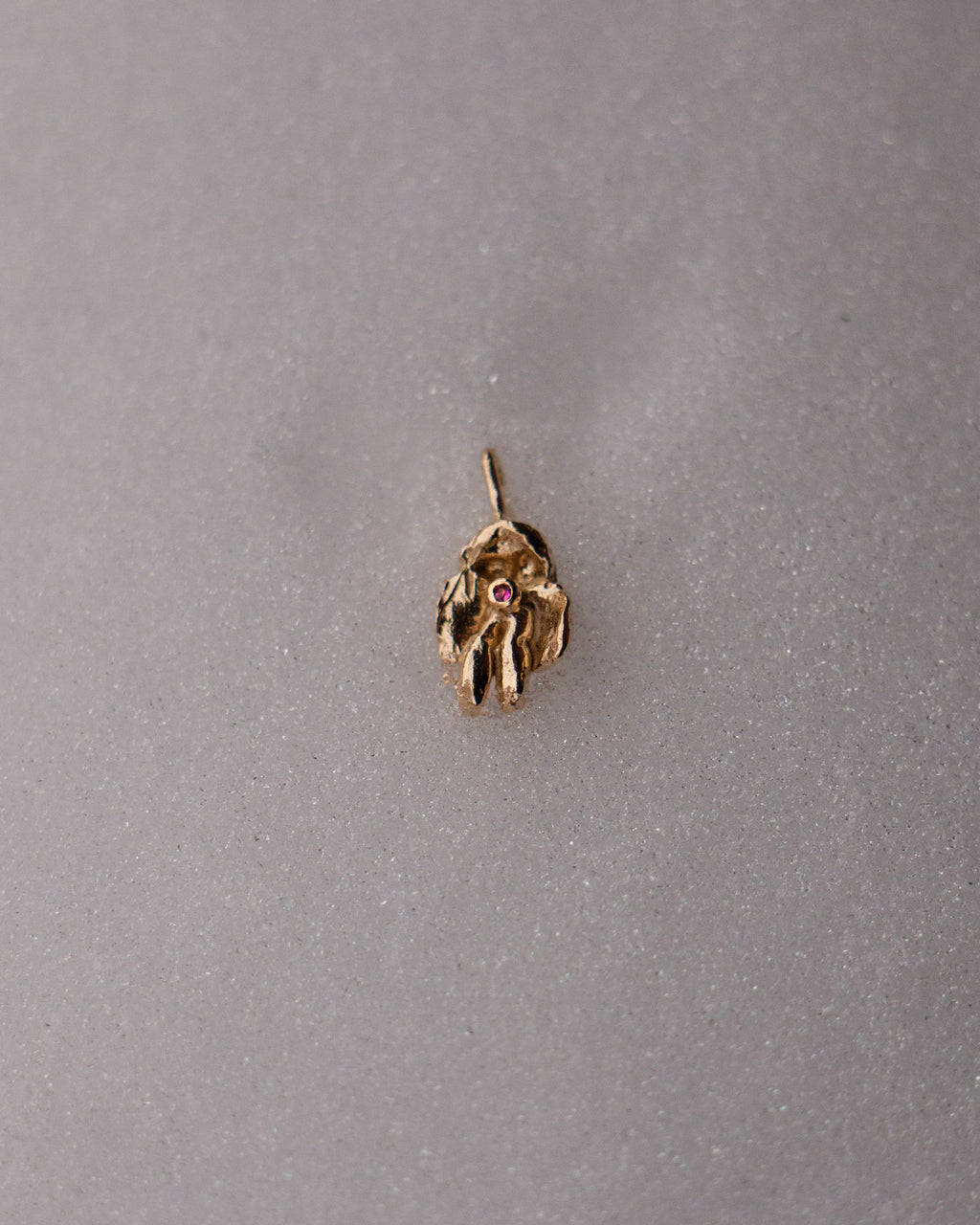 DROOPY ORCHID PENDANT