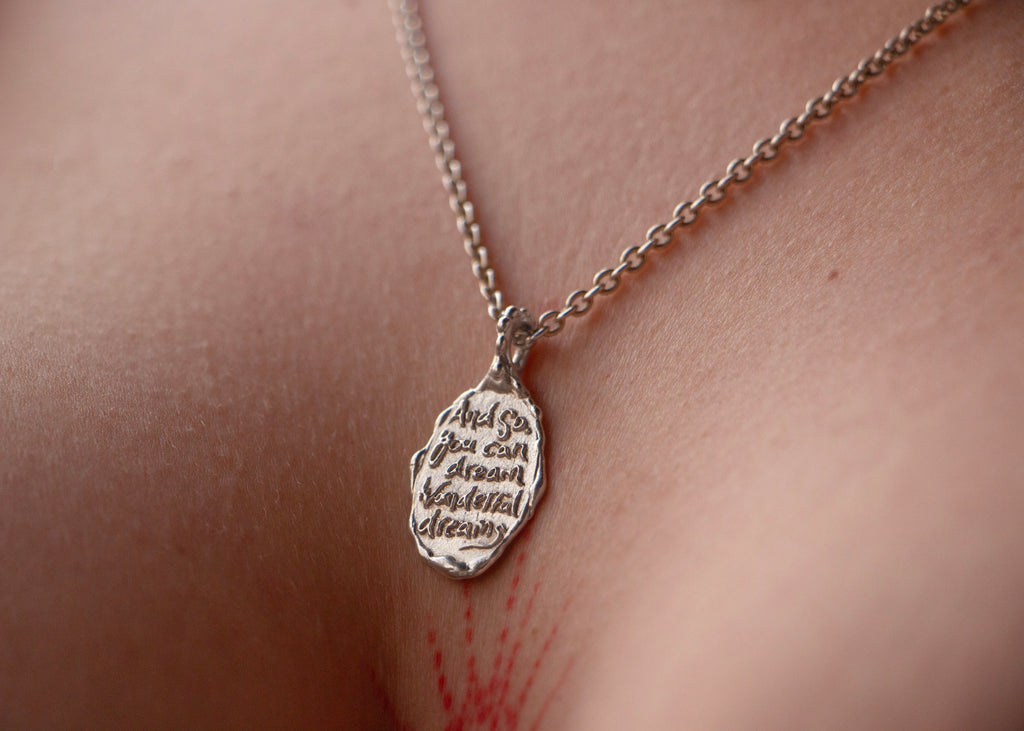 DREAMS PENDANT