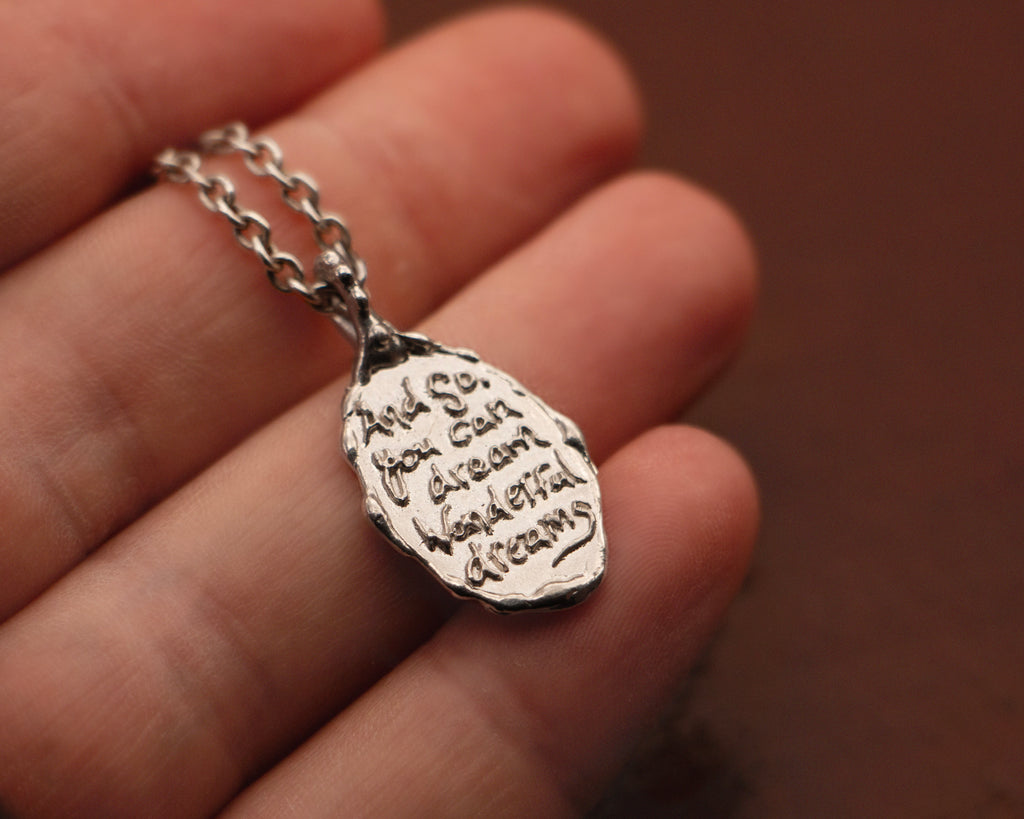 DREAMS PENDANT