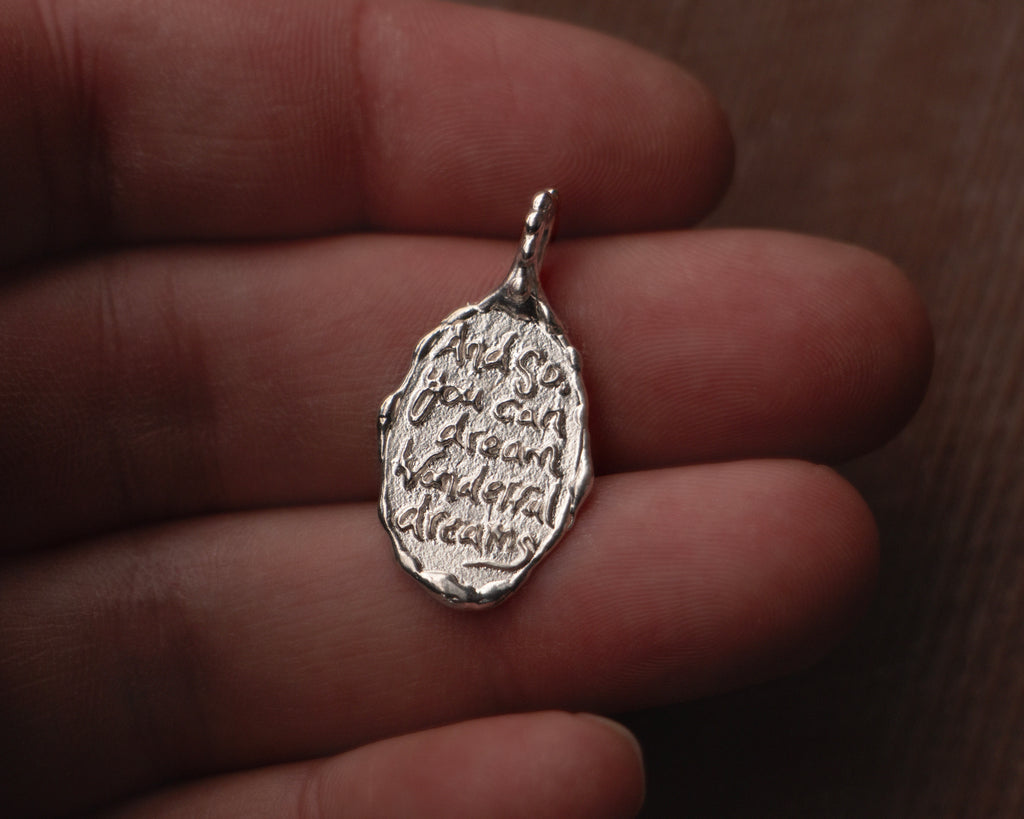 DREAMS PENDANT